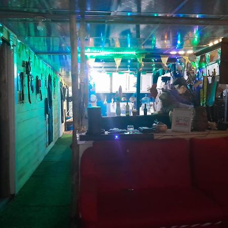 Hostal Cafe Axel Бокас дел Торо Екстериор снимка